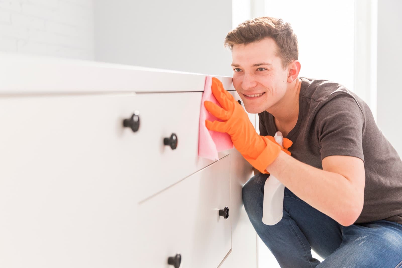 Cleaner maintaining a compliant commercial workplace